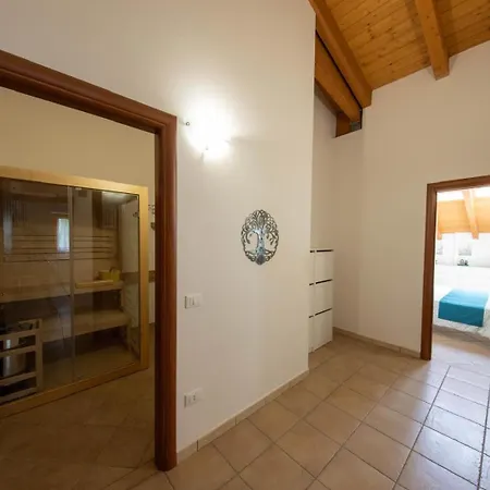 Apartment Elegance Mountain Attic With Sauna Ponte Di Legno *